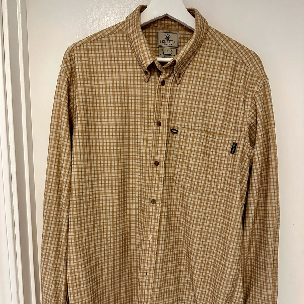 Beretta men’s large tan plaid flannel long sleeve shirt